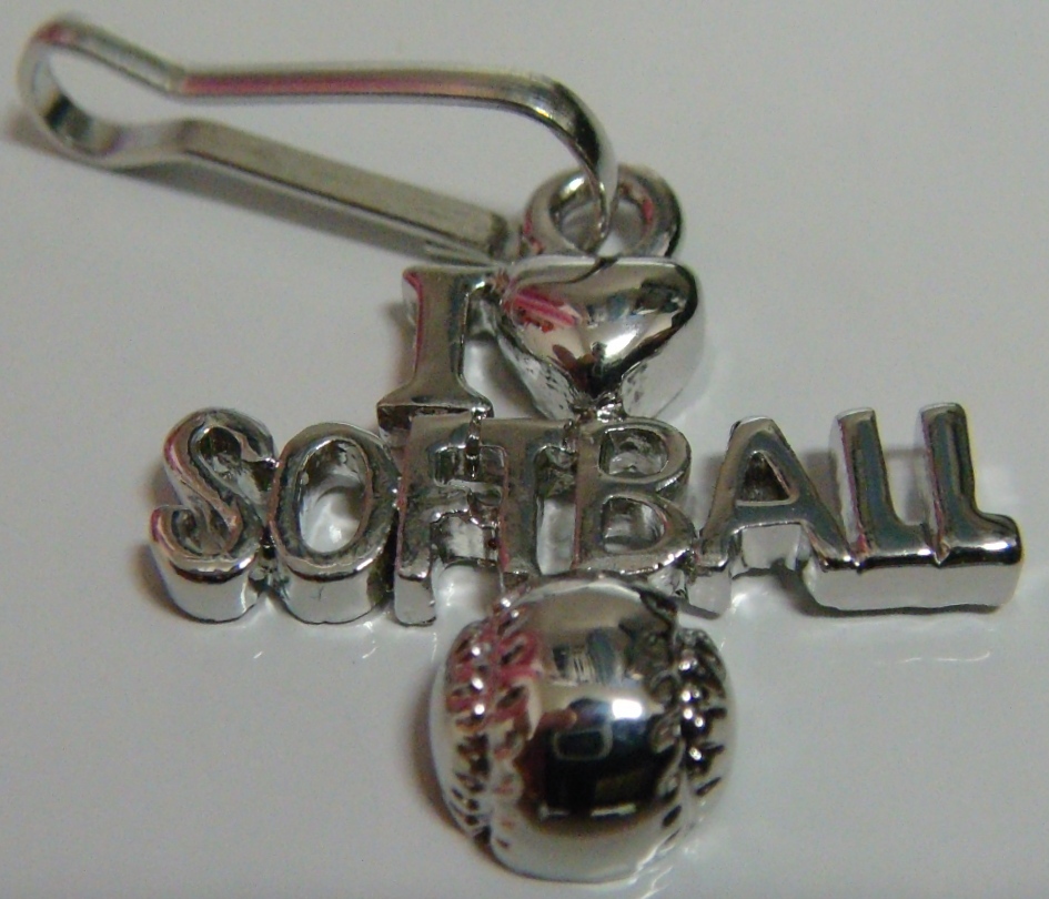 I Love Softball Zipper Pull - 4pc/pack - $12.99