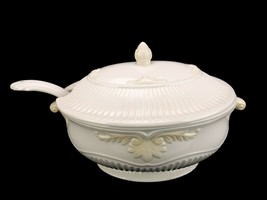 12&quot; Porcelain Soup Tureen w/Lid &amp; Ladle, Lenox Butler&#39;s Pantry, Ladle Repaired - £115.59 GBP