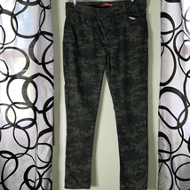 Unionbay stretch denim camouflage pants, skinny jeans size 17 - £15.66 GBP