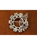 Vintage Costume Jewelry LISNER AB Rhinestone Wreath Circle Brooch Pin - £19.41 GBP