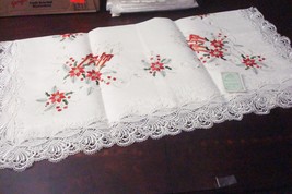 Jin Liu tablecloth poinsettas  and candles cutwork border with waves,SQ 33x33[18 - £21.58 GBP