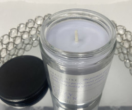 White Barn Cozy Linen Scented Candle Single Wick 7 oz Bath &amp; Body Works ... - £19.16 GBP