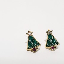 Christmas Tree Earrings Pierced 3/4&quot; Gold Tone Green Enamel Rhinestones Vintage - £13.14 GBP