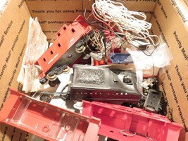 Box Of Mixed PARTS- Lionel ETC- Good Mix - B6R - £14.95 GBP