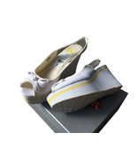 Report womens shoes White Canvas Footware Candace Size 8 - $25.64 CAD