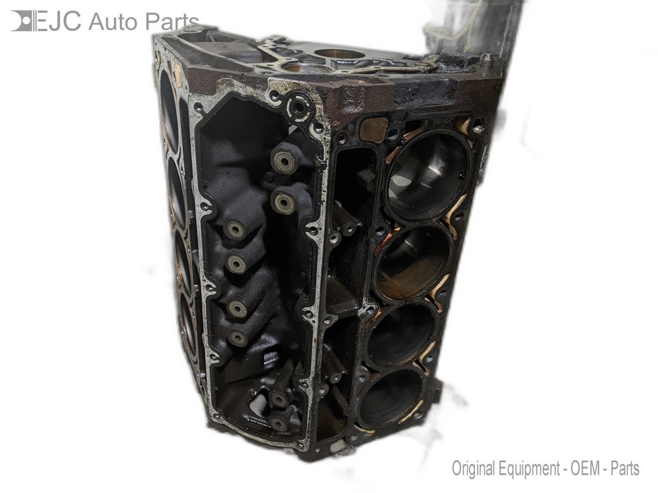 Engine Cylinder Block For 11-18 Chevrolet Express 3500  6.0 - $1,039.45