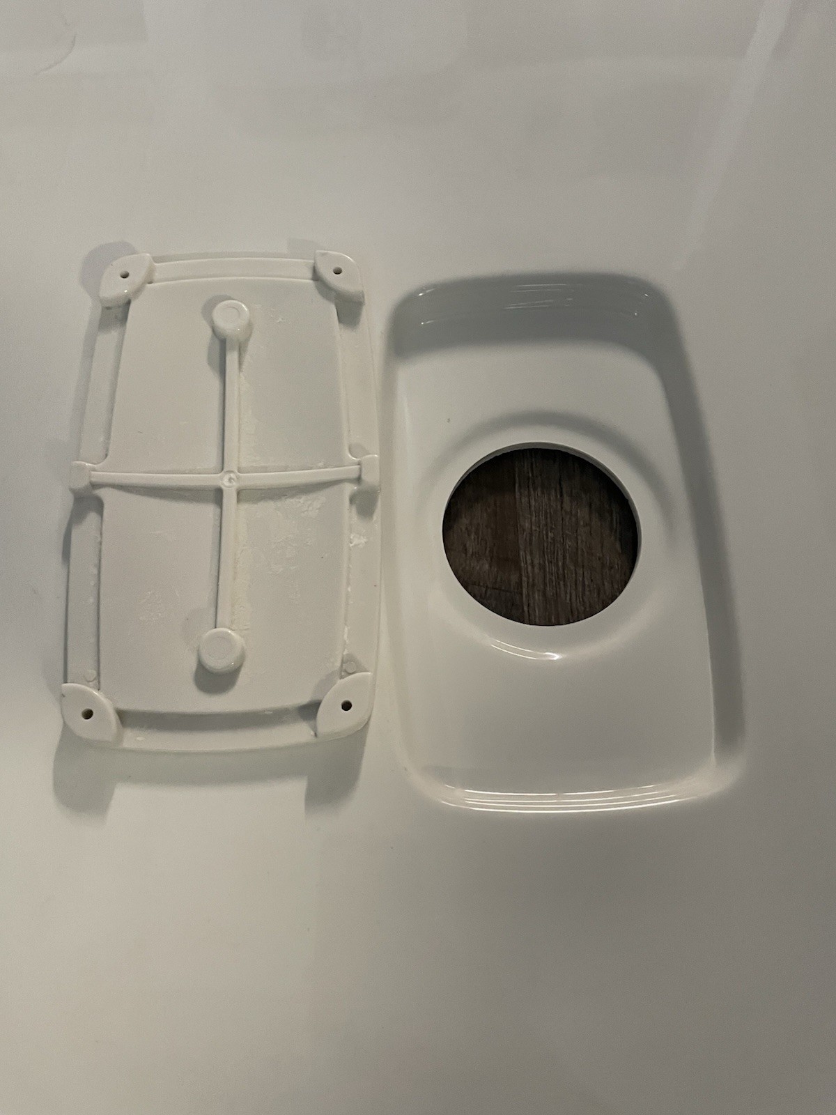 Caml-Tomlin Shower Pan 48" W x 32" Center Drain Cover Molded tiline Flange Left Item image 8