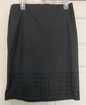 New York &amp; Company Keyhole Trim Black Pencil Skirt Size 8 Stretch Knee L... - $15.83