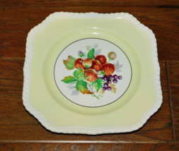 Johnson Bros. Old English Plate 8 1/2&quot; Salad Dessert Fruit 1930&#39;s Englan... - $7.91