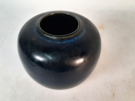 Vintage Chinese Deep Blue Glaze Art Pottery Vase, Lovely Form,  - $48.31