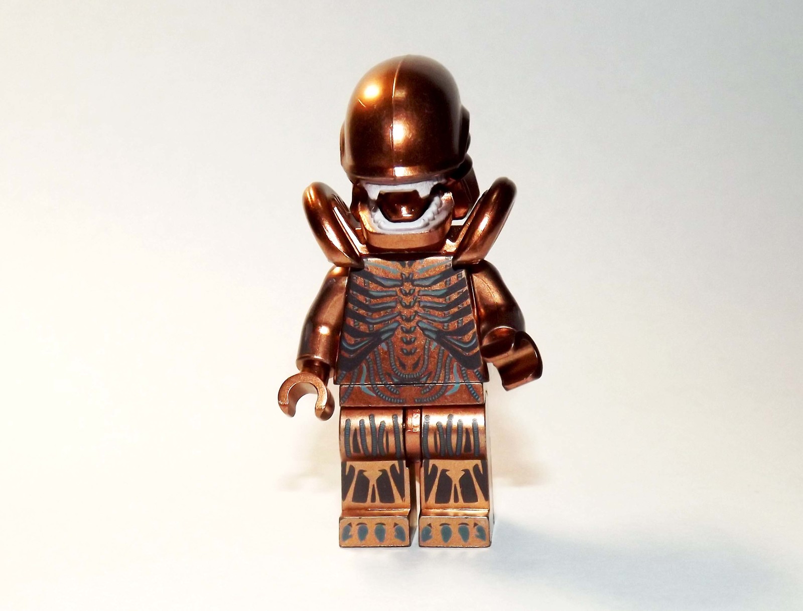 Alien Xenomorph Bronze Horror Movie Monster Custom Minifigures - $8.35
