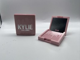 Kylie Jenner Pressed Blush Powder Winter Kissed 336 New In Box 10g - £20.89 GBP