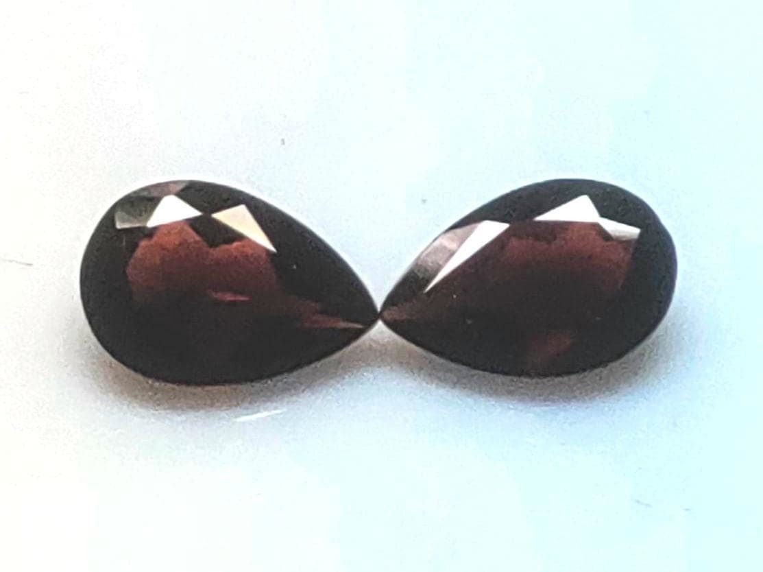 AAA Quality 100% natural Almandine garnet Pear shape Pair cut from Mozam... - $15.00