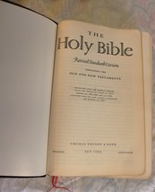 Vintage Holy Bible Revised Standard Version Thomas Nelson and Sons 1952 - £14.15 GBP