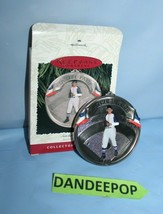 Hallmark Keepsake Collector's Ornament Satchel Paige Baseball Heroes MLB 1996 - £10.25 GBP