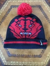 Nike Lebron James Beanie Black Red Lion Youth Size Pom Pom Hat NBA - £27.12 GBP