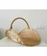 Handwoven Wicker Flower Basket | Perfect for Fresh Blooms, Garden Harvest - €94,50 EUR Handwoven Wicker Flower Basket | Perfect for Fresh Blooms, Garden Harvest - €94,50 EUR