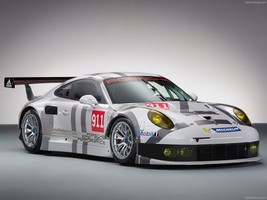 Porsche 911 RSR 2014 Poster 24 X 32 | 18 X 24 | 12 X 16 #CR-1412837 - £15.64 GBP+