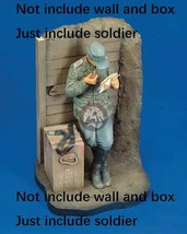1/16 Resin Model Kit German Sodier Letter from the Beloved WW2 Unpainted - £15.98 GBP