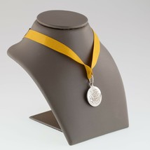 Kirks Rose Argent Sterling Gravé Fleur Pendentif Sur Ruban 26-6 - $78.34 CAD