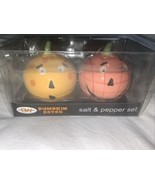 Boston Warehouse Salt and Pepper Shakers  Halloween Funny  Pumpkin Faces - $18.99 CAD