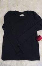 Long Sleeve Lululemon Women&#39;s Size 4 Black Drapped Back - $24.74