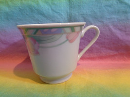 Vintage Gibson Replacement Floral Lily Coffee Cup Pink & Green on White - $7.91