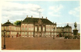 Vintage 3.5x5.5 Postcard Copenhagen Amalienborg Castle Farvefoto - £2.33 GBP