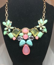 Euc Statement Bib Necklace Flowers Pink-Green-Blue Stones Gold Tone Unbranded - £10.30 GBP