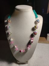 19-in Flowered &amp; Pink Hand Beaded Necklace With Accent Bead Caps - £18.38 GBP