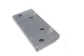 08-10 MINI COOPER CLUBMAN FRONT LICENSE PLATE BRACKET Q7840 image 2