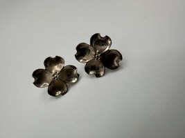 Vintage Sterling Silver NYE Flower Screw Back Earrings 2.2cm - £23.65 GBP