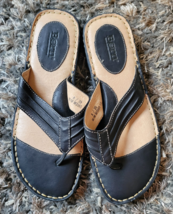 Born 8/39 Leather Thong Sandals Women&#39;s Comfortable Flat Shoes - $34.99