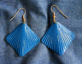 Fabulous Textured Blue Enamel Square Drop Pierced Earrings 1970s vintage 1 5/8&quot; - £10.23 GBP