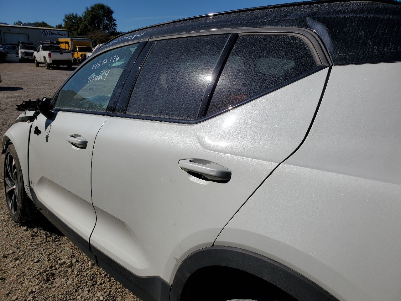 2019 2020 2021 2022 Volvo XC40 OEM Sunroof Glass Rear Section Item image 11