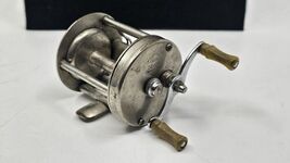 Vintage Shakespeare Deuce 1905 Fishing Reel Model FA USA - $293.59 MXN