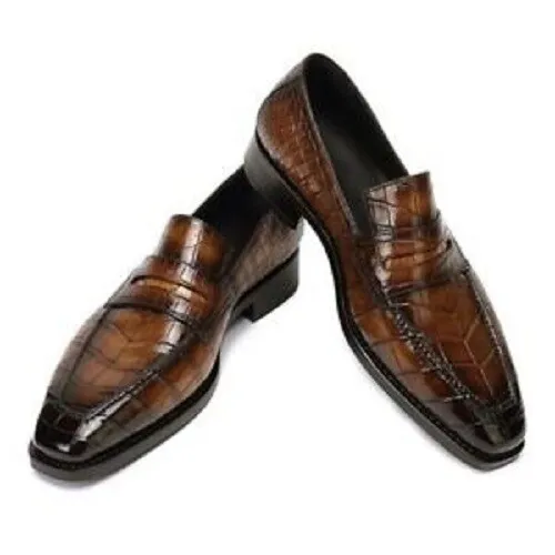 Handmade Men Brown Alligators Patteren Shoes, Men Brown Crocodile Moccasins - $159.99