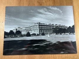 Vintage RPPC Postcard - England - Hampton Court Palace, Middlesex - £3.78 GBP