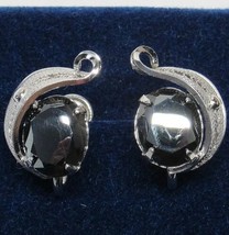 VTG White Gold on Sterling Silver Filigree Hematite Sorrento NonPierced Earrings - $21.28