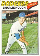 1977 Topps #298 Charlie Hough Los Angeles Dodgers ⚾ - £0.75 GBP