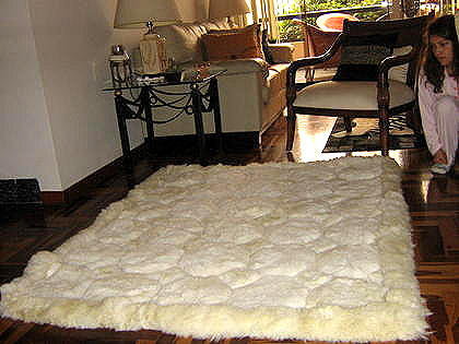 Natural white alpaca fur carpet with Octagon designs, 300 x 200 cm - $1,280.80