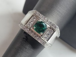 Mens Estate Sterling Silver Emerald Color Ring 7.5g E6137 - $74.25