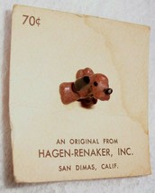 Hagen Renaker Hound Dog Miniature Figurine on Early Original Card VTG 5/8&quot; tall - £15.03 GBP