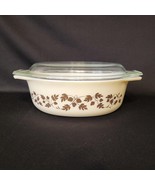 Pyrex 043 1½ Qt. Gold Leaf Autumn Fall Acorn White Casserole Dish With C... - $33.83 CAD