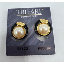 Vintage Trifari Comfort Clip Faux Pearl NOS Earrings - £11.86 GBP