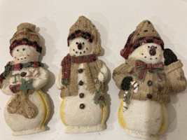 Set 3 Christmas Snowmen glitter Resin Refrigerator Magnets  3&quot;  3D - $11.13