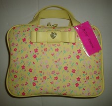 New Betsey Johnson Makeup Travel Bag Large Cosmetic Case Weekender Yellow Floral - £27.62 GBP