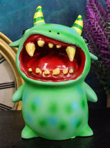 Underbedz Mogu Mogu Green Alien Monster With Striped Horns Pudgy Belly Figurine - £14.34 GBP