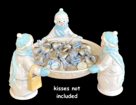 AVON Christmas Candy Dish Bowl Snow Ladies Grannies Winter Blue White Ceramic - £9.12 GBP