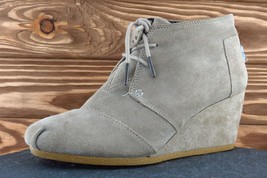 Toms Boot Sz 8.5 M Short Boots Round Toe Brown Suede Women - £20.27 GBP